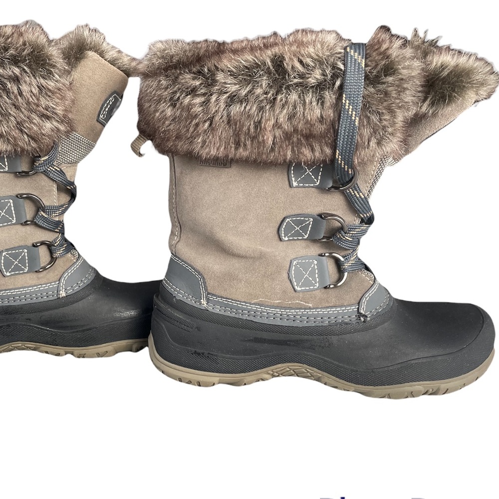 Khombu boots, never worn outside, size 6. Excellent condition